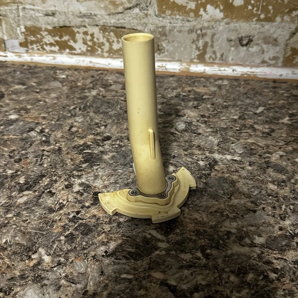 Cuisinart Disc Blade Stem DLC-039 DLC-7 Food Processor Replacement Part